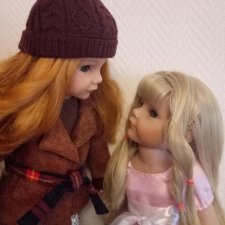 А ваши близкие играют с вами в куклы?