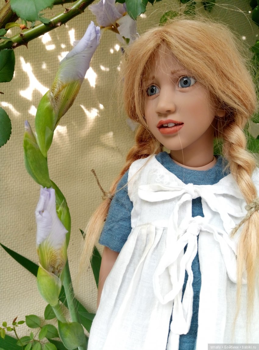 Hedwig - девочка цветущих ирисов