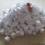 Мебельная фантазия для кукол из кубиков. Часть 1