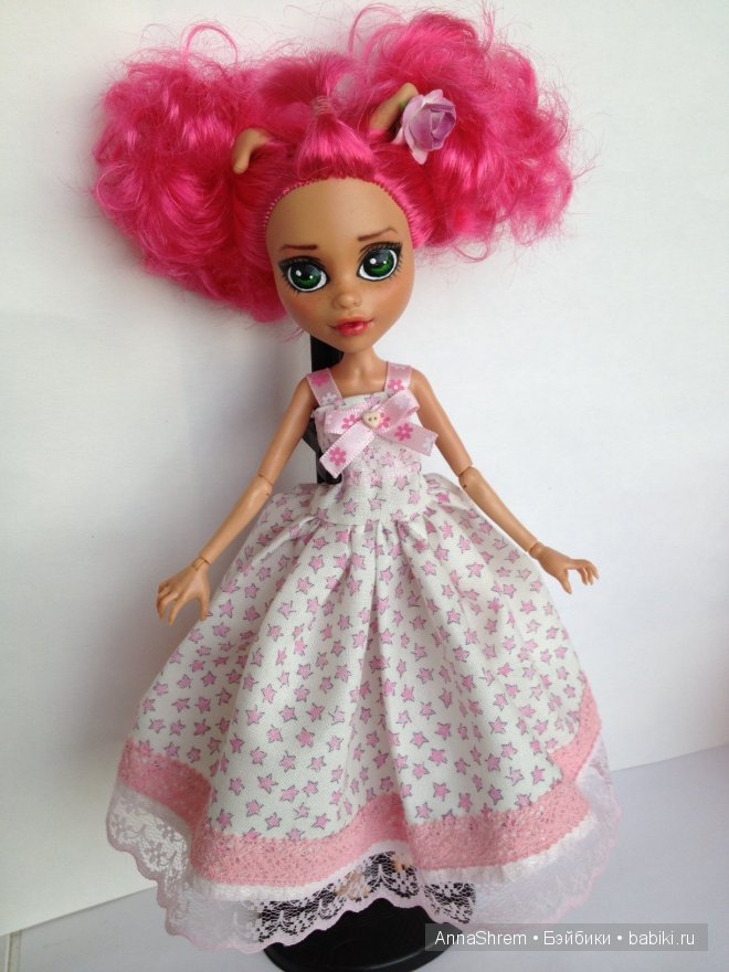 Воздушные платья и другие наряды для Monster High