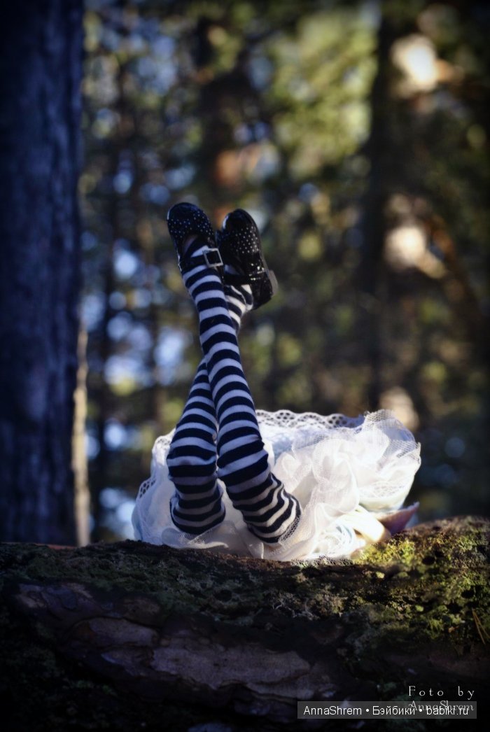 По мотивам сказки "Алиса в стране чудес", часть 1