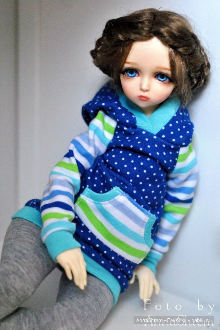 Mikhaila Leekeworld или уронили мишку на пол