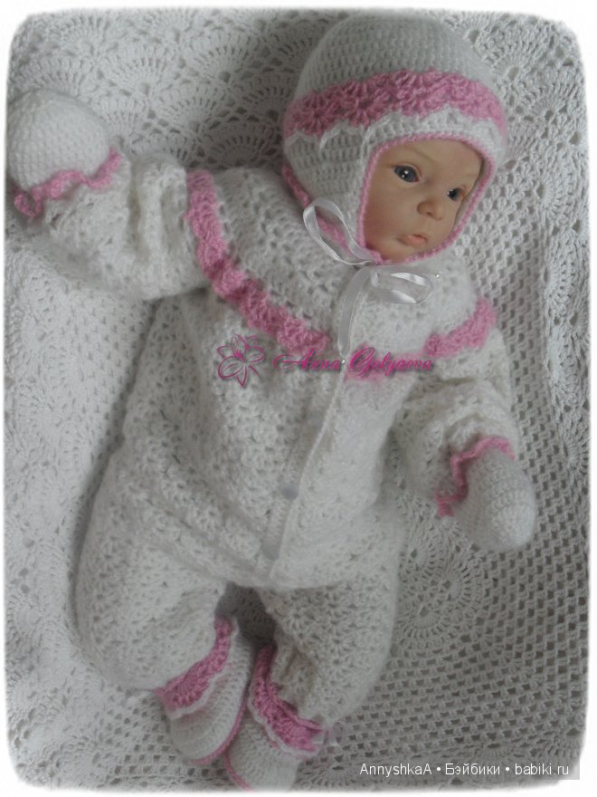 Комплект на выписку для маленькой девочки (фото 3)