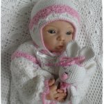 Комплект на выписку для маленькой девочки!