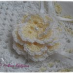 Вот и пледик для куклы готов