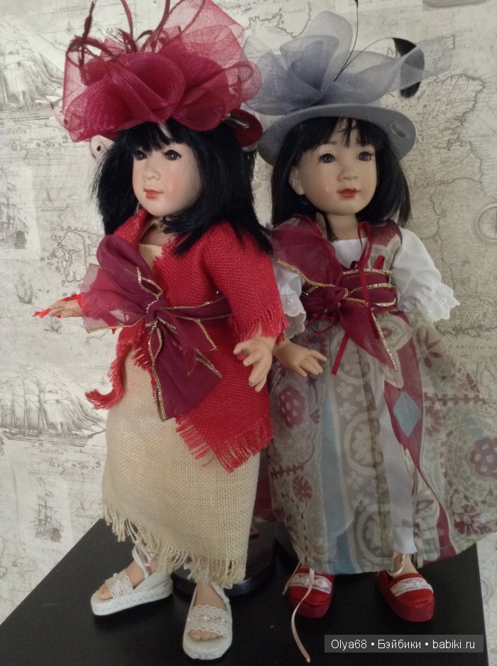 Характерная семейка готовится к выставке