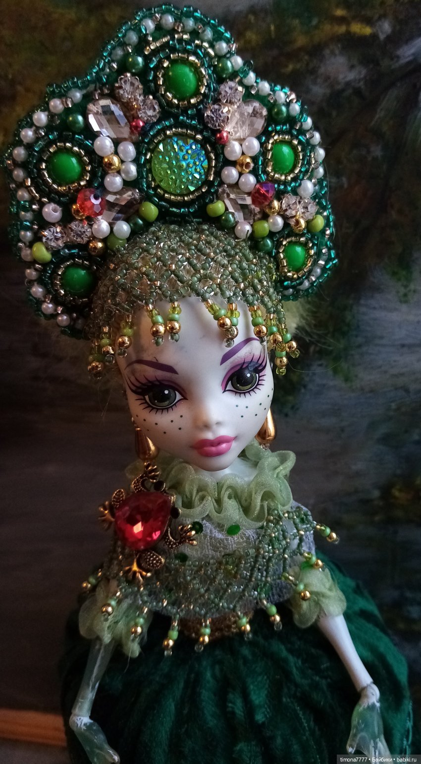 Разноцветные странички — Одежда и обувь для кукол своими руками: фото (фото 6)