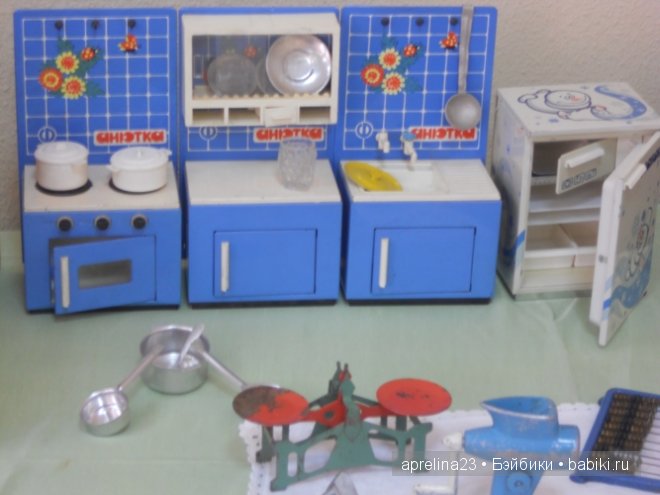 Выставка старинных кукол и игрушек в Новороссийске 26.05 - 27.07.2014