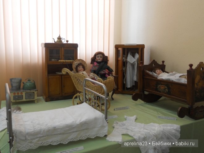 Выставка старинных кукол и игрушек в Новороссийске 26.05 - 27.07.2014