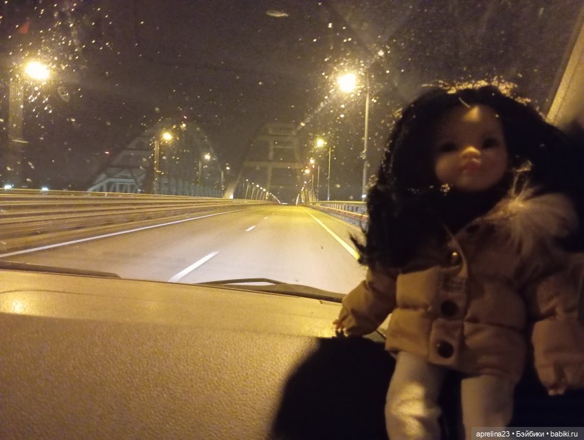 Новая трасса к Крымскому мосту и шторм у берегов древней Феодосии