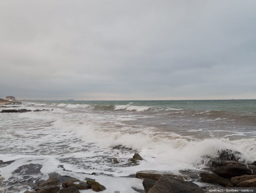 Новая трасса к Крымскому мосту и шторм у берегов древней Феодосии (фото 6)