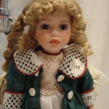 Фарфоровая куколка от Remeco Collection