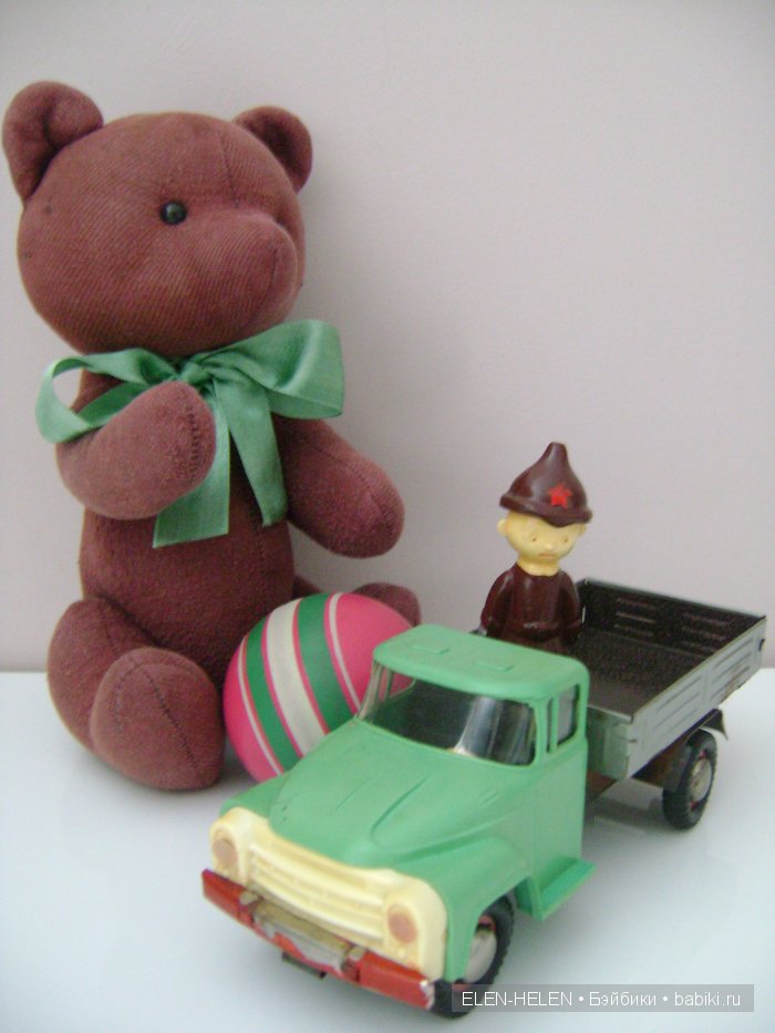Девочки тоже любят машинки (фото 6)