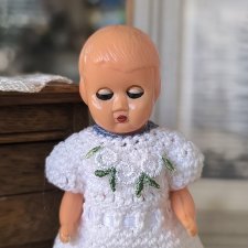 Куколка малышка