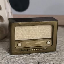 Радиоприемник  для кукольного дома