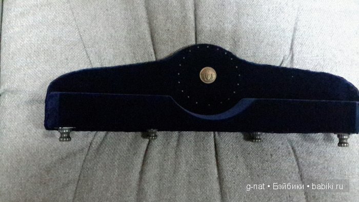 Диван для кукол из подставки для часов (фото 6)