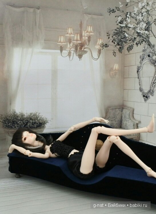 Диван для кукол из подставки для часов (фото 8)