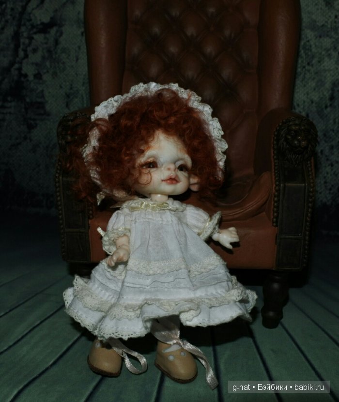 Что делают маленькие леди по вечерам