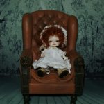 Что делают маленькие леди по вечерам?