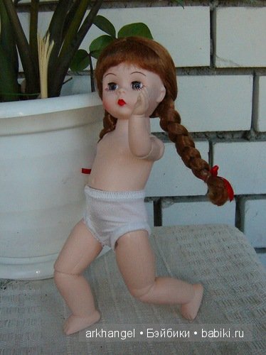 Функционал шарнирной куклы Madame Alexander 20 см (фото 4)