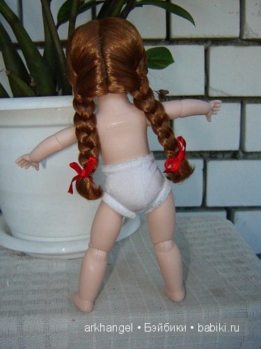 Функционал шарнирной куклы Madame Alexander 20 см (фото 8)