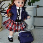 Функционал шарнирной куклы Madame Alexander 20 см