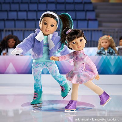 American Girl, кукла года 2022. Дайте две