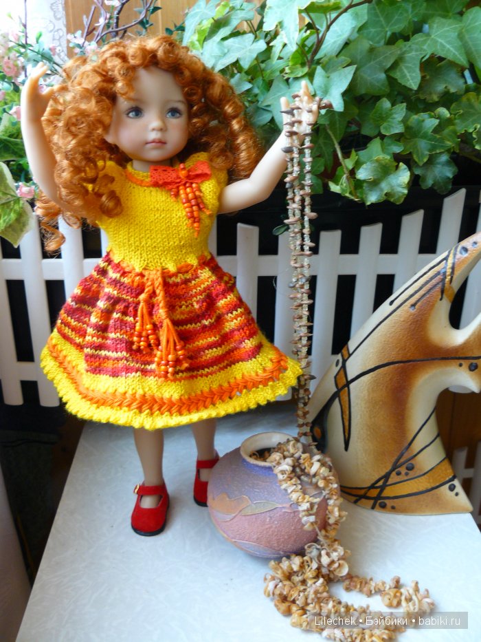 Прогулка... на балконе, или новые платья для девочек Д. Эффнер