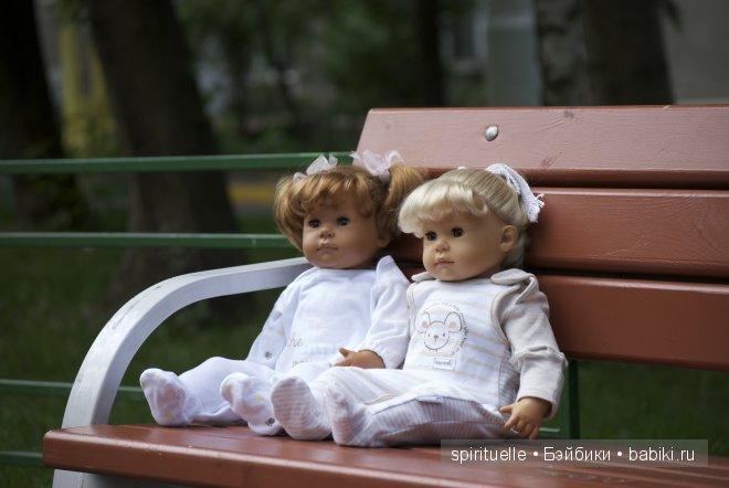 Смотрюсь в тебя как в зеркало или мои любимые девочки-сестрички ZAPFики