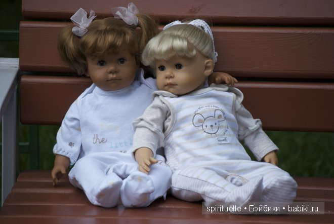 Смотрюсь в тебя как в зеркало или мои любимые девочки-сестрички ZAPFики