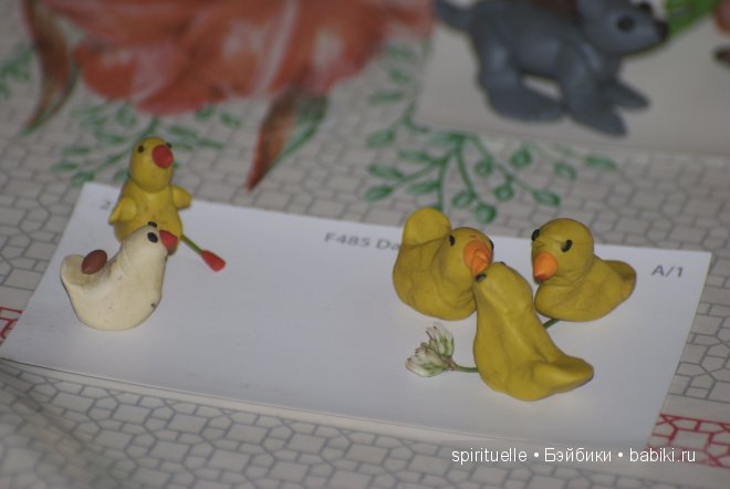 Я леплю из пластилина мишку,зайку и машину (фото 5)