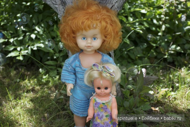 Наши куклы на даче или еще немного лета