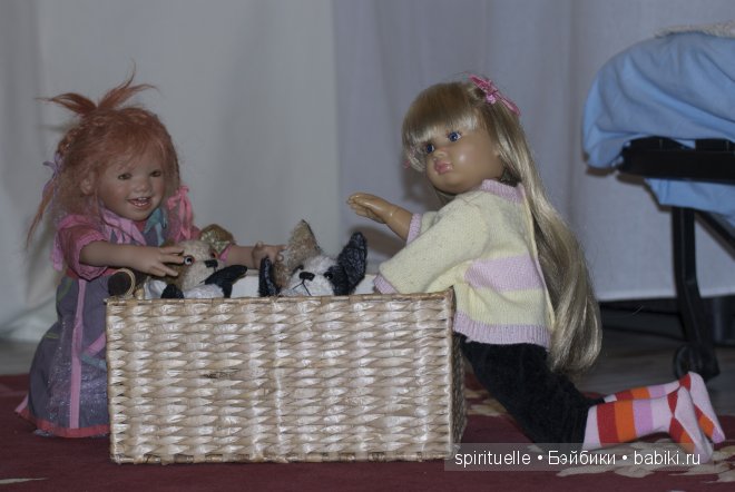 Ну очень неожиданный день в жизни моих куклодочек! Большой переполох или тук-тук, откройте