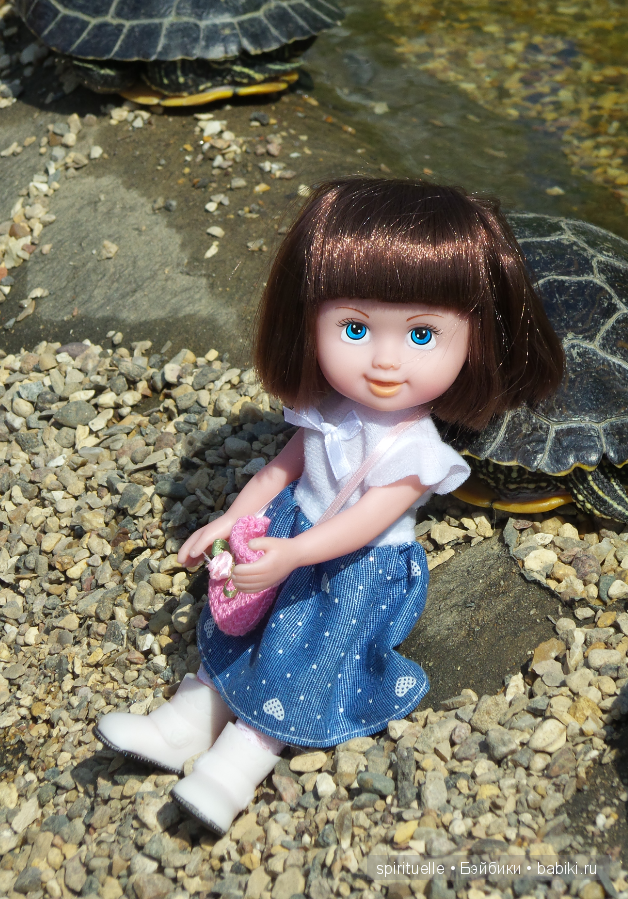 Прокати меня большая черепаха...или почему я хожу гулять только с игровыми куклами