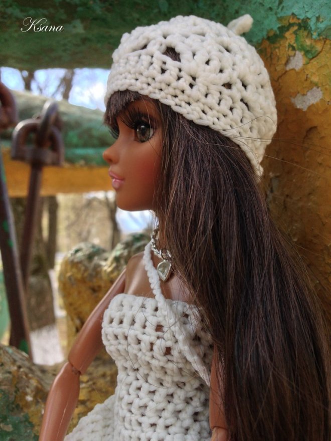 Весенняя прогулка. Куклы Moxie Teenz