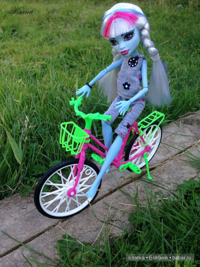 Вспоминая лето. Abbey Bominable от Monster High (фото 5)