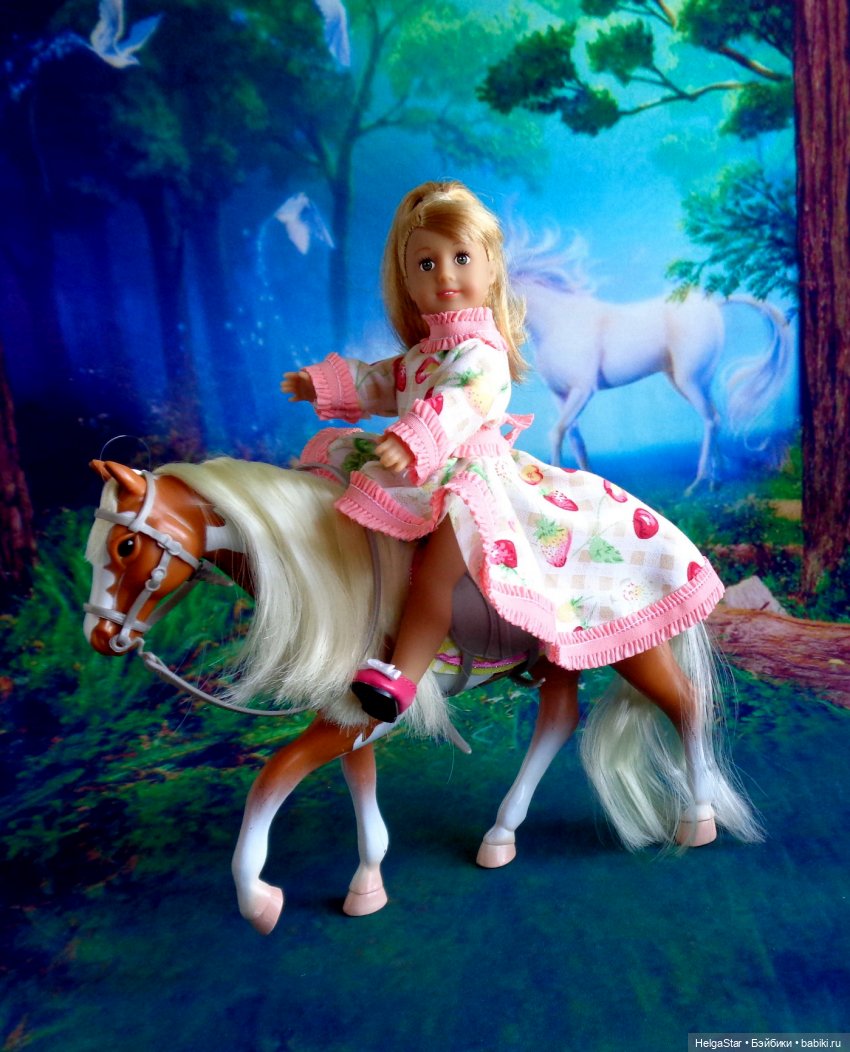 Со Светлой Пасхой, дорогие девочки