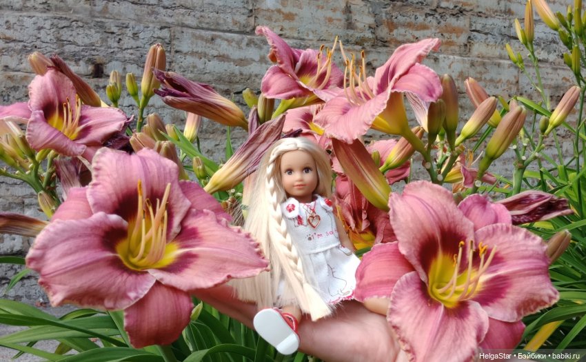 Прогулка Лусианы и Джулии в Ботаническом саду Петербурга (фото 2)