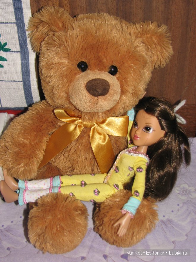 Новая подружка, кукла Лив