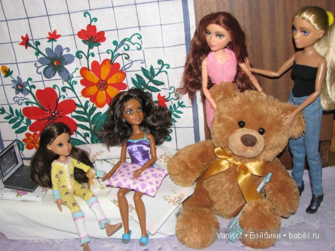 Новая подружка, кукла Лив