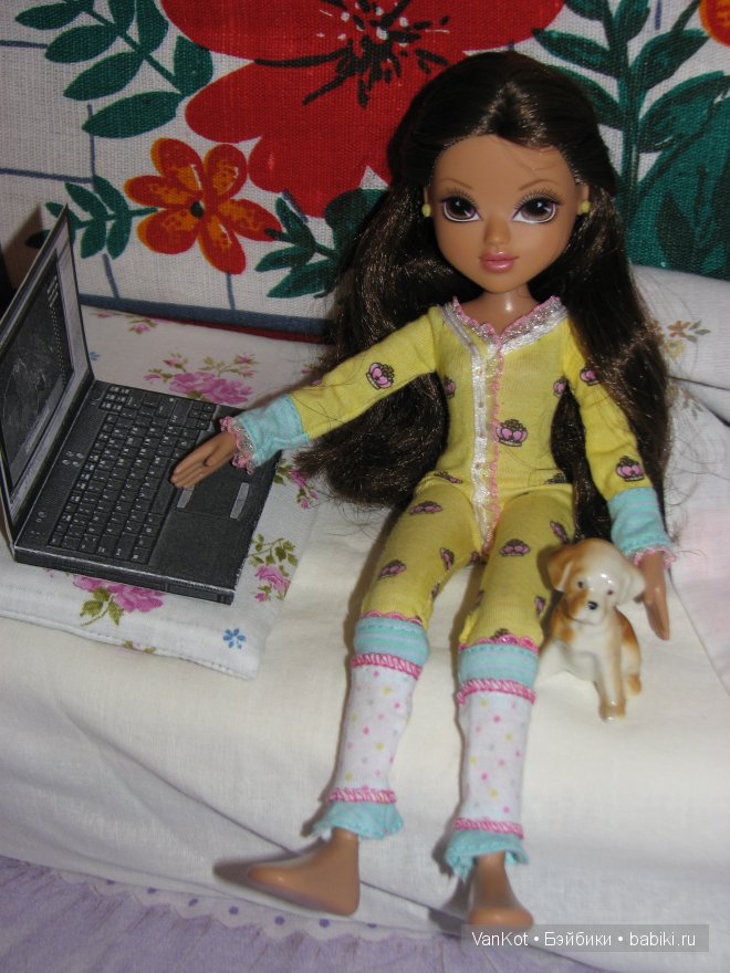 Новая подружка, кукла Лив