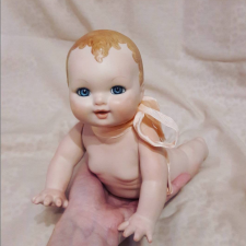 Фарфоровый малыш Зайка