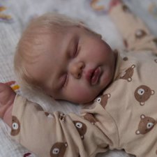 Продам малыша из молда Пикль от Никки Джонсон