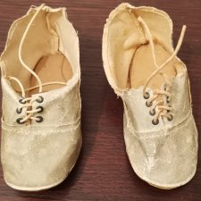 Туфли для антикварной куклы.