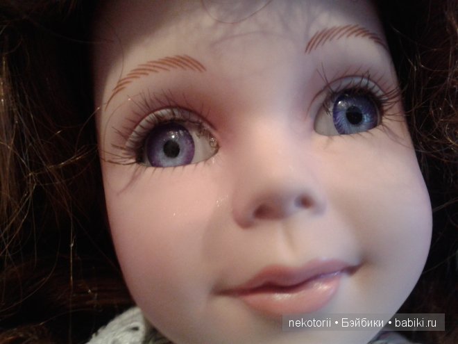 Фарфоровая куколка от Treasures in Lace