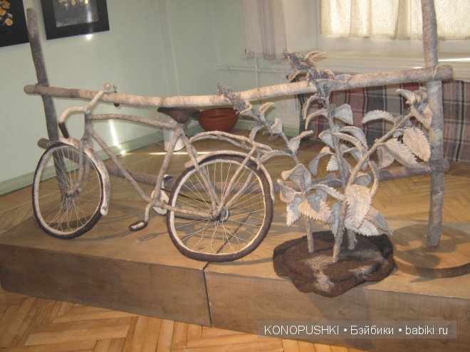 Выставка авторских кукол и игрушек Ирины Андреевой Узелки на память, Челябинск