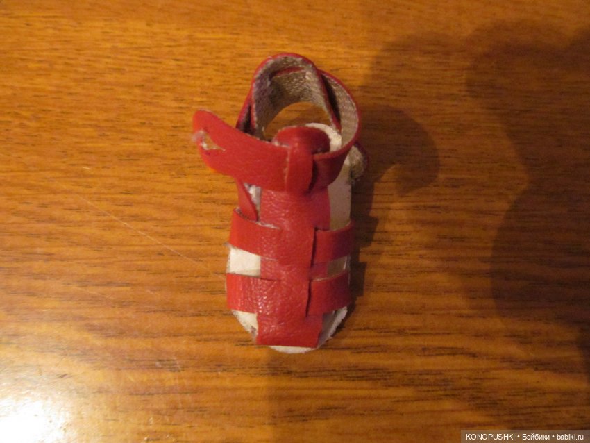 Босоножки для советской шарнирной куклы (фото 5)