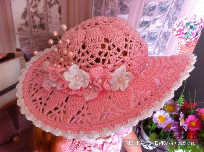 Каждой шляпке - по платью