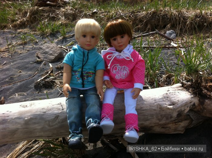 Прогулка у моря. Куклы Сони Хартманн