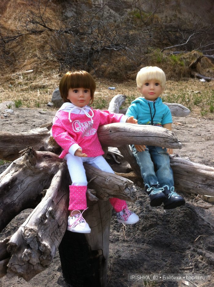 Прогулка у моря. Куклы Сони Хартманн